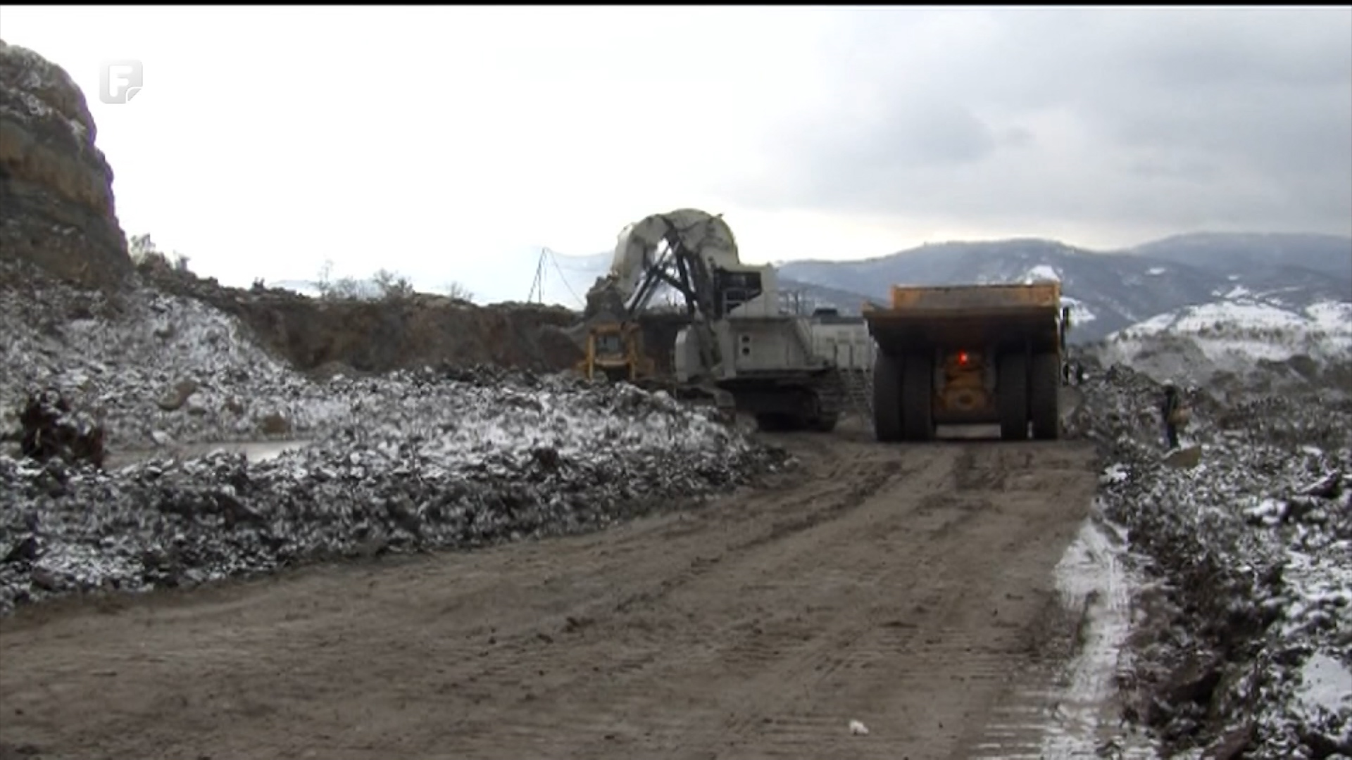 Teške rudničke mašine - ne izlaze na javne puteve, a plaćaju putarinu